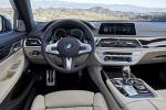BMW M760i xDrive 2017 года (NA)
